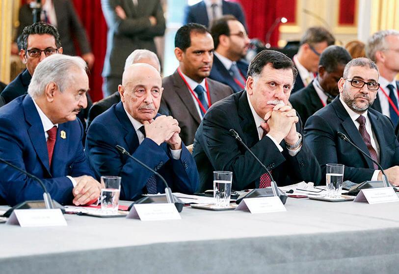 Atalayar_Jalifa Haftar, mariscal LNA Libia, Aguilah Saleh, presidente Parlamento Tobruk, Fayez Sarraj, primer ministro GNA Libia_0